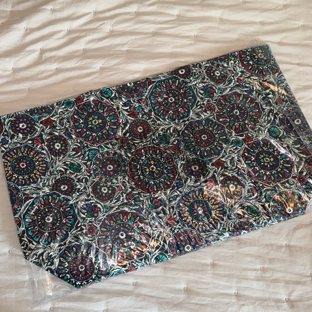 Vera Bradley Black Multicolor Medallion Tote